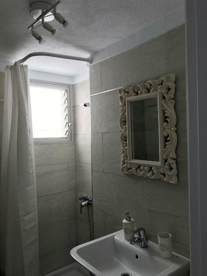 אדחה Sweethomeadeje Apartment מראה חיצוני תמונה